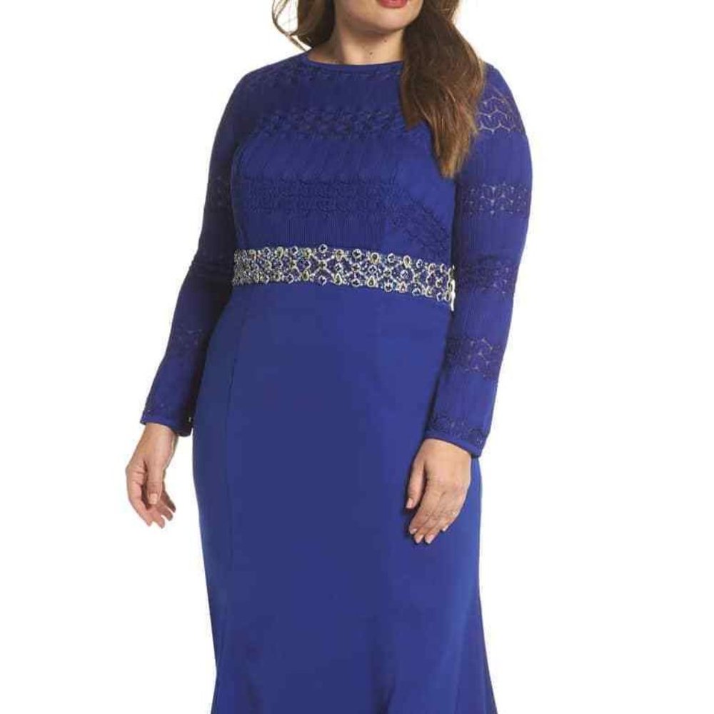 MAC DUGGAL EMBELLISHED WAIST ROYAL BLUE GOWN SZ 16W
